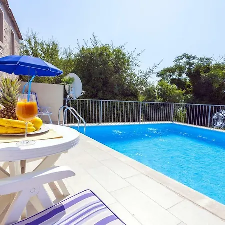 Leticia In Tucepi, Private Pool Villa *