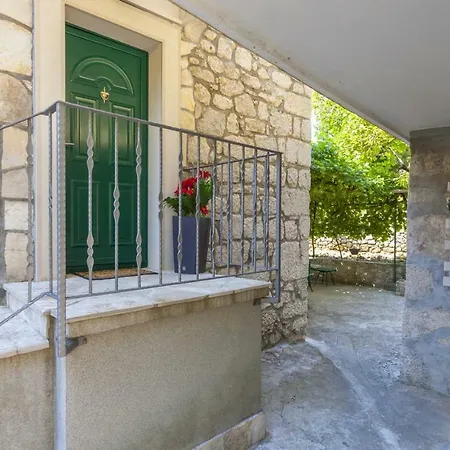 Villa Leticia In Tucepi, Private Pool